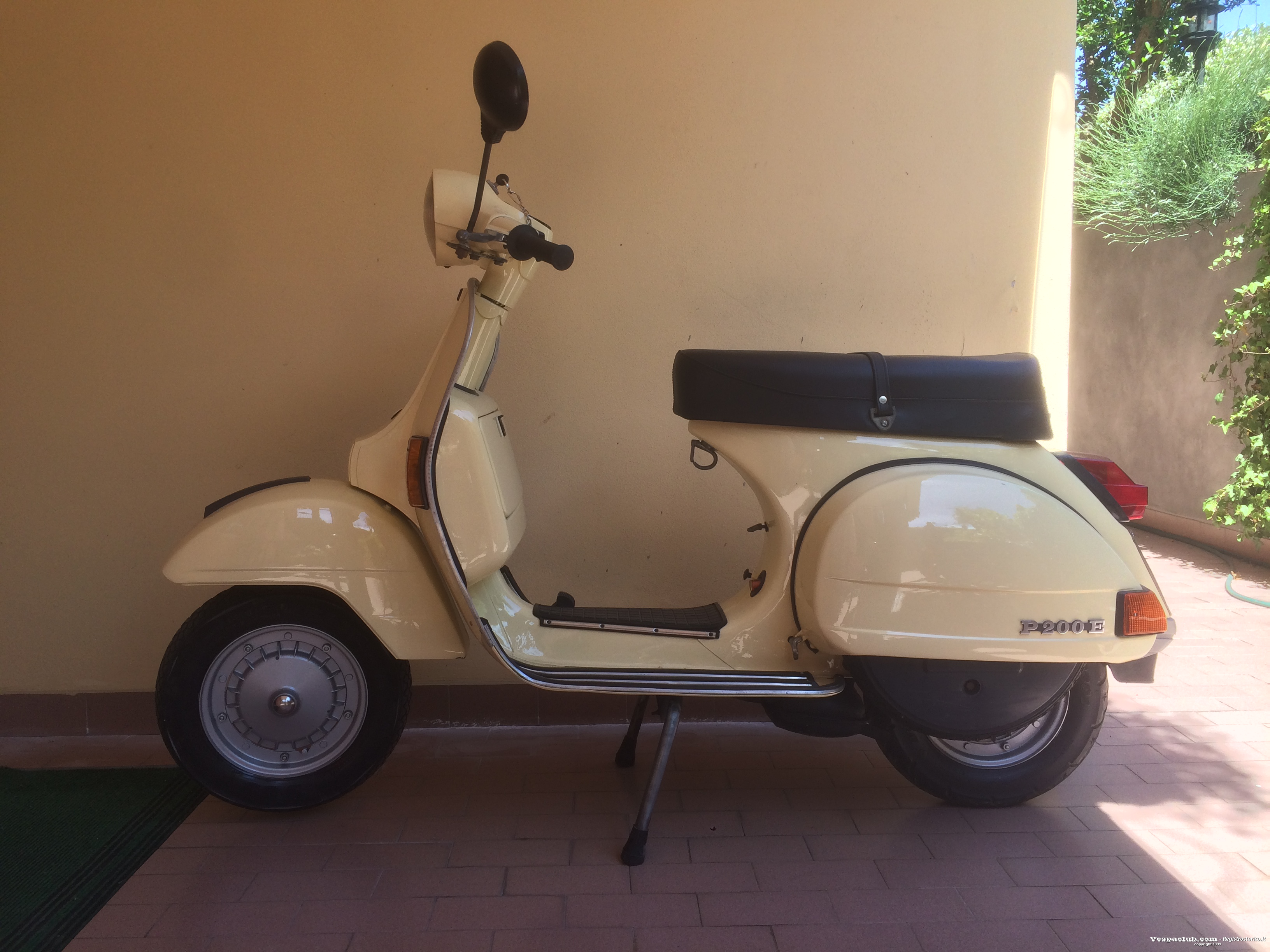 Foto lato sinistro