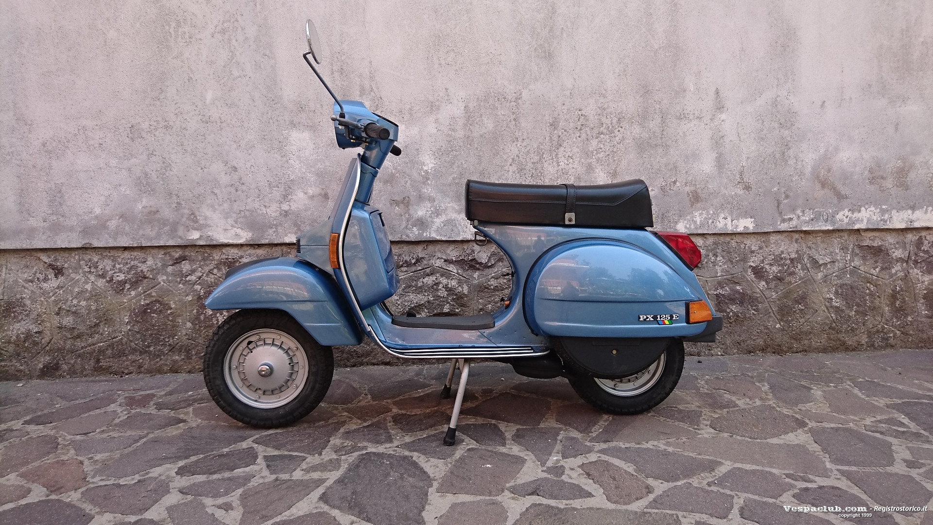Foto lato sinistro