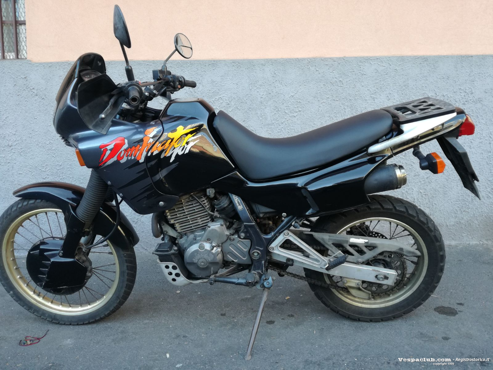 Foto lato sinistro