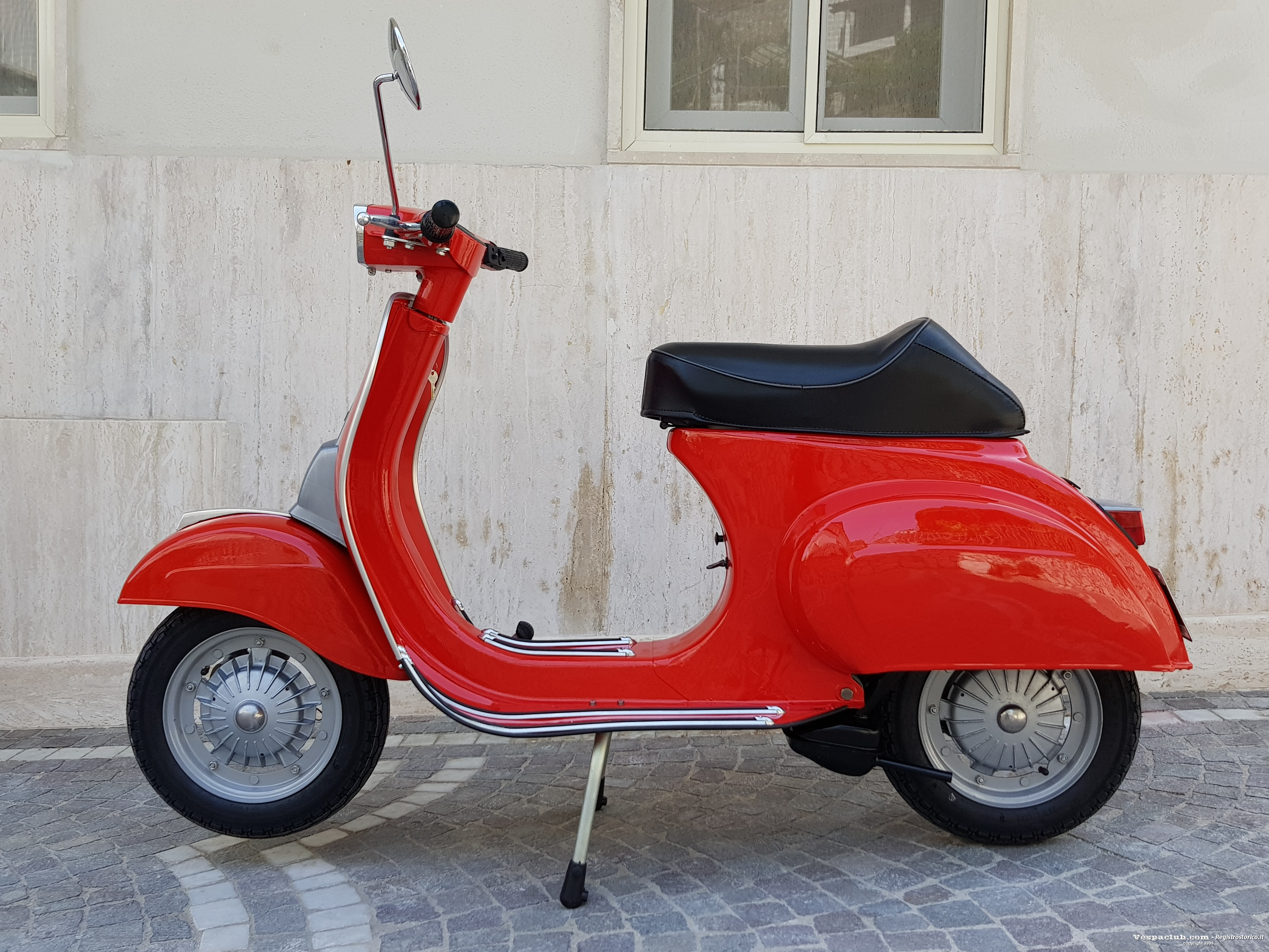 Foto lato sinistro