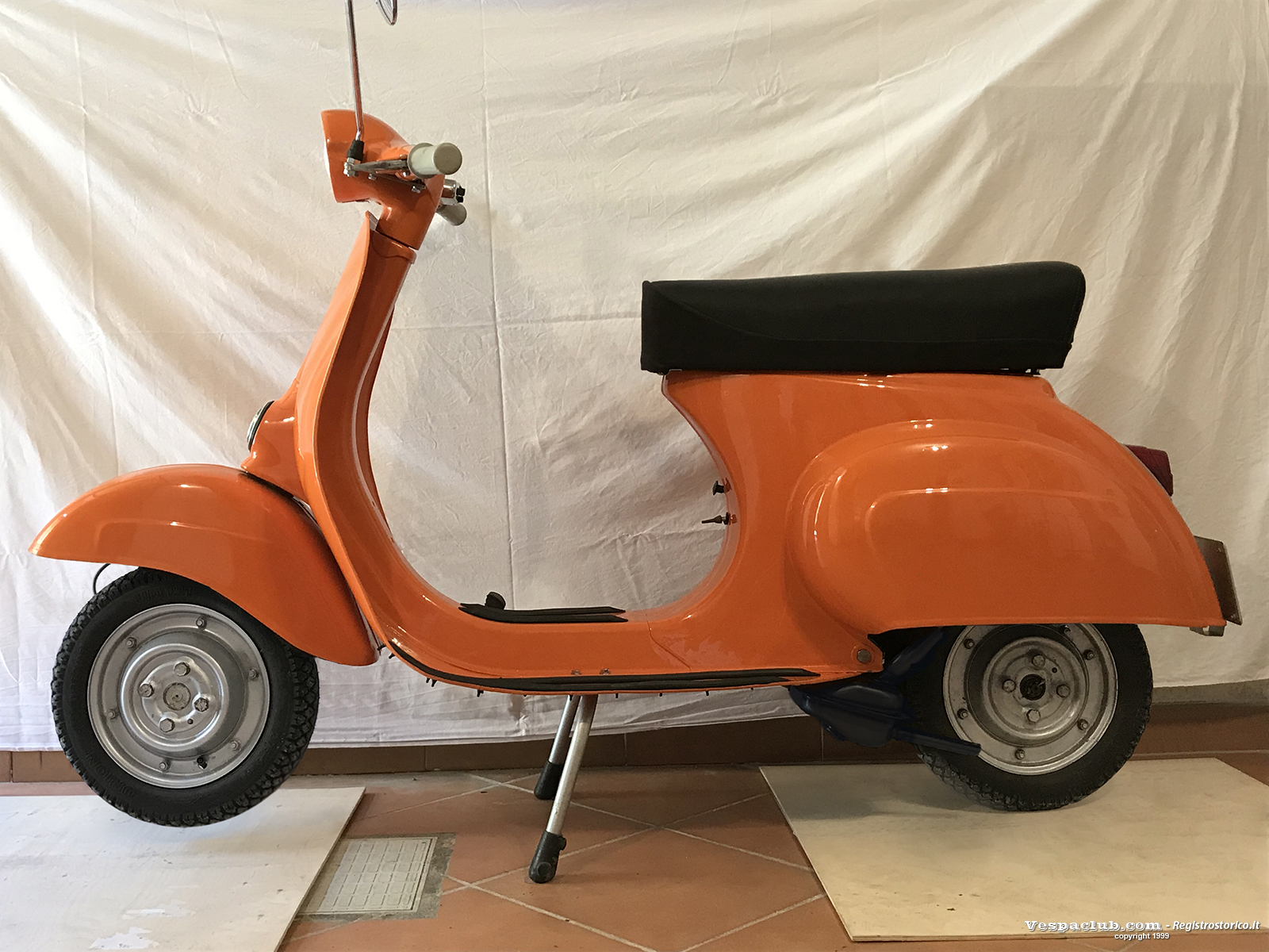 Foto lato sinistro