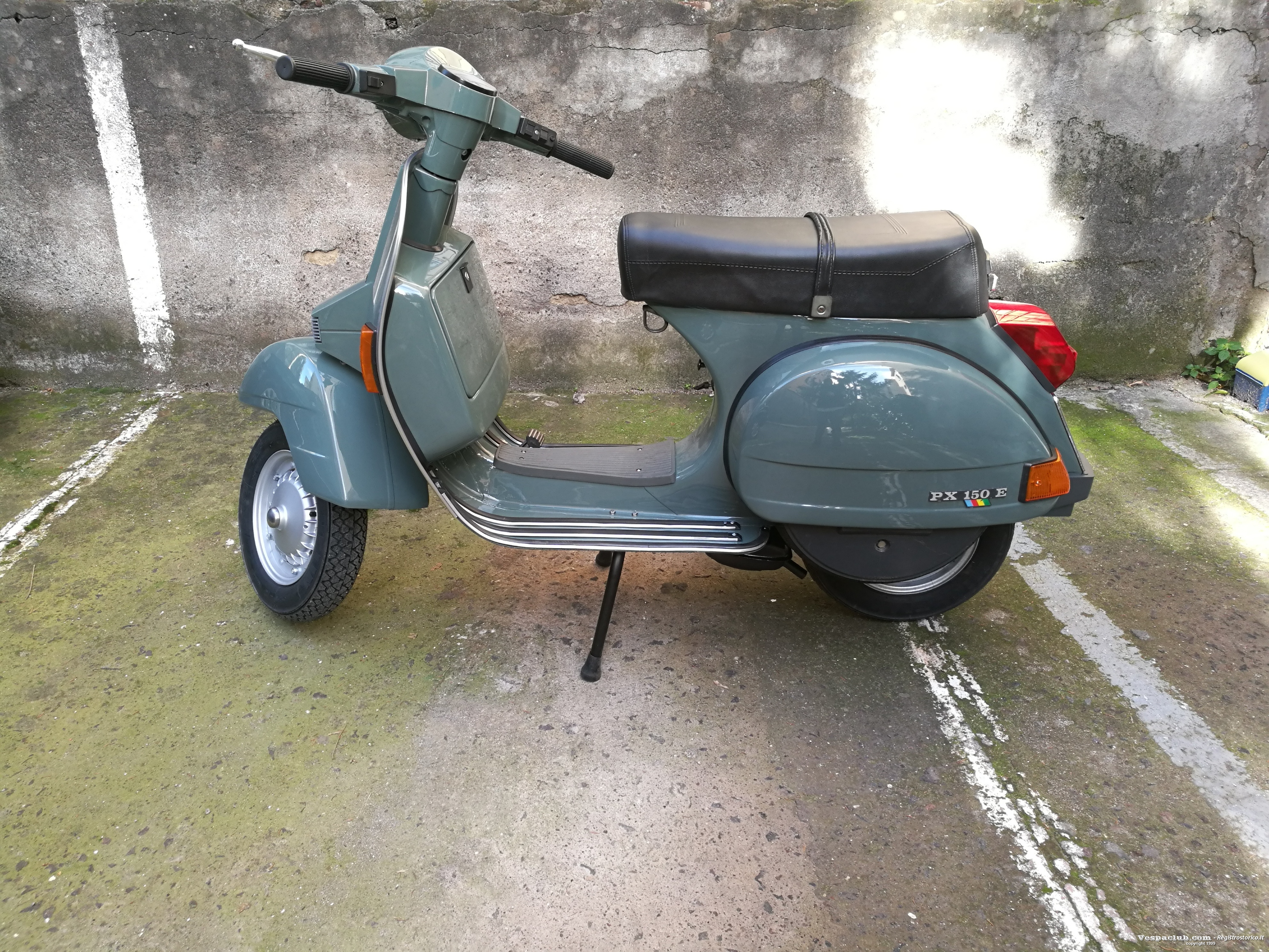 Foto lato sinistro