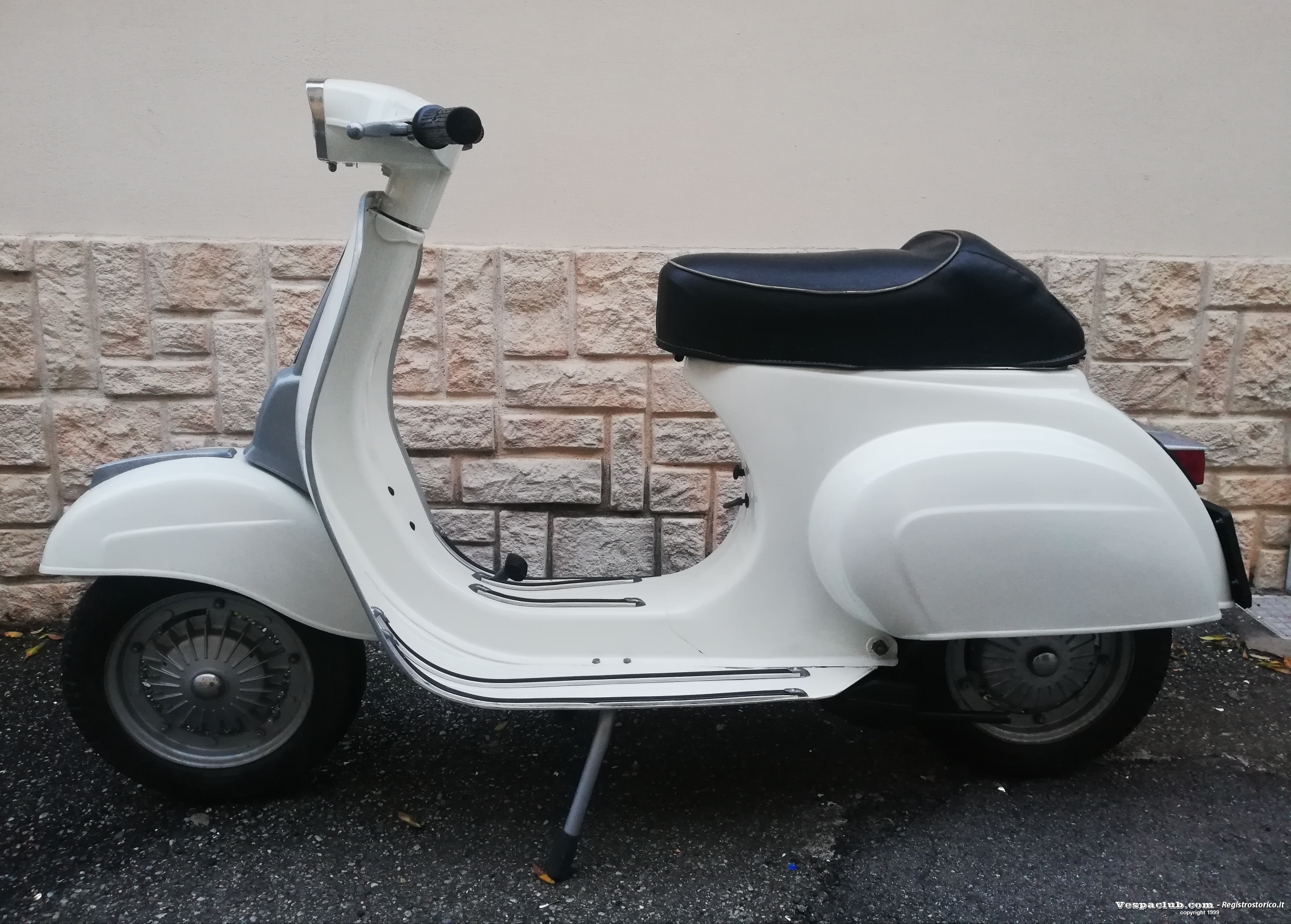 Foto lato sinistro