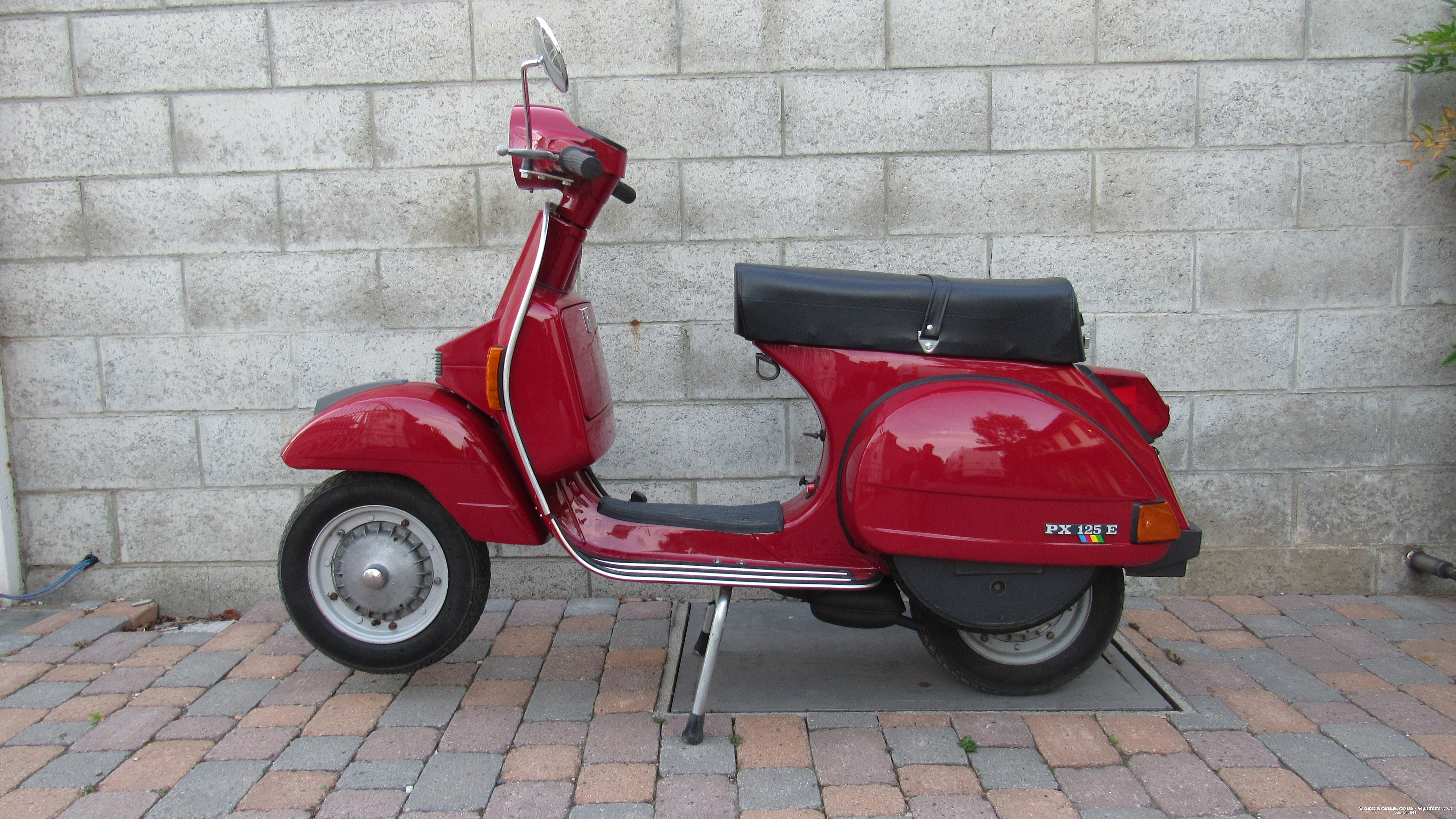 Foto lato sinistro