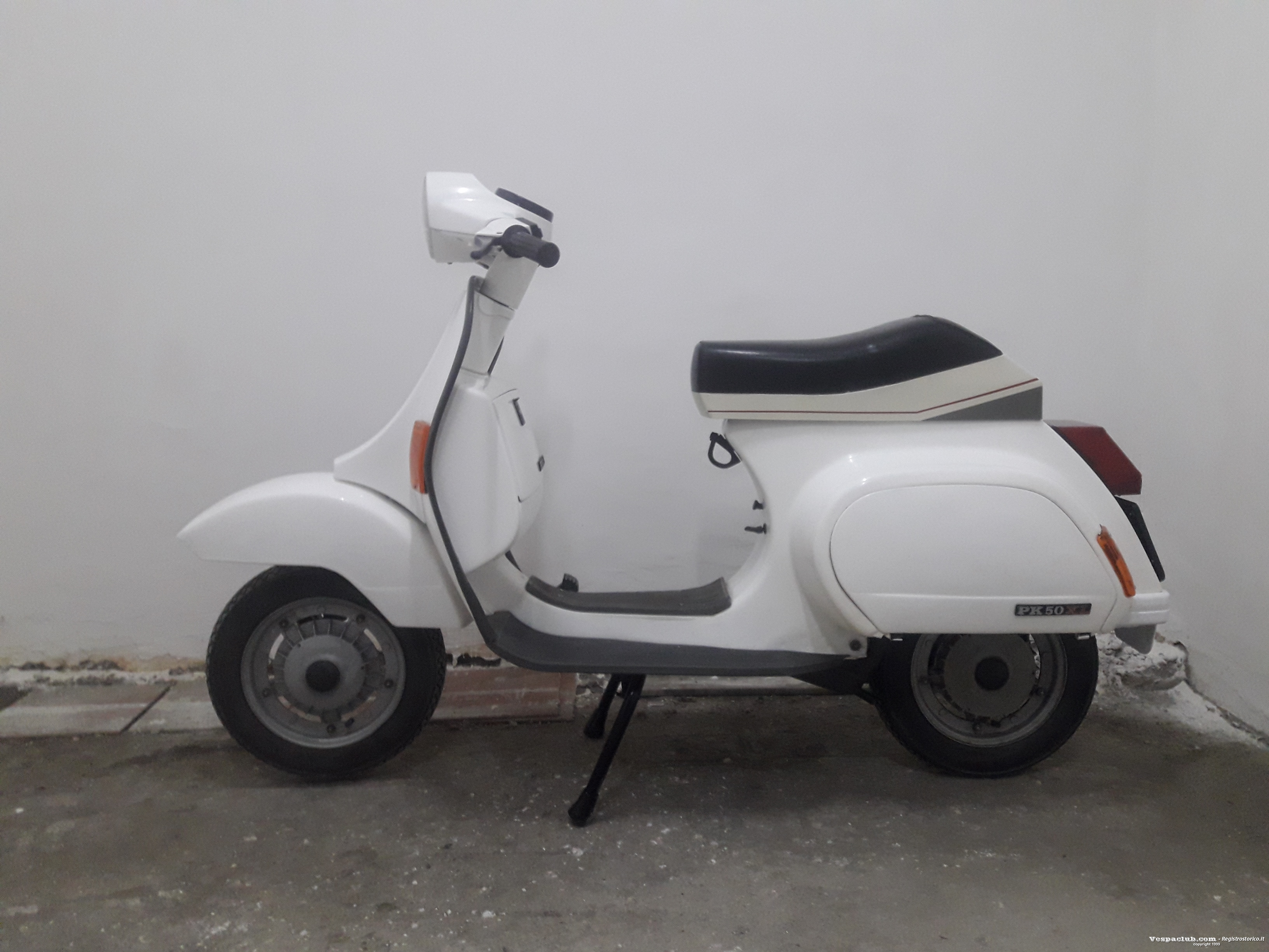 Foto lato sinistro