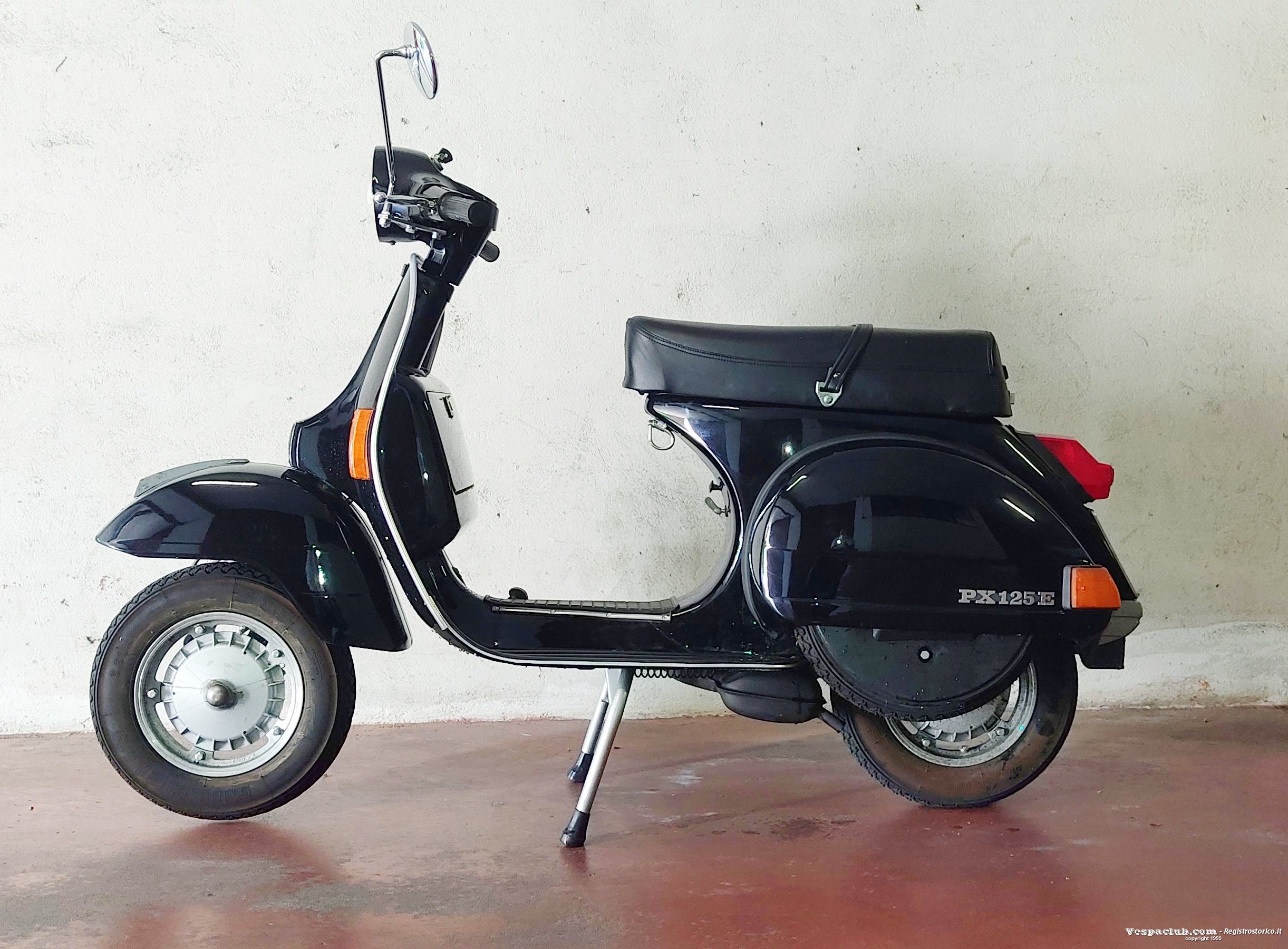 Foto lato sinistro