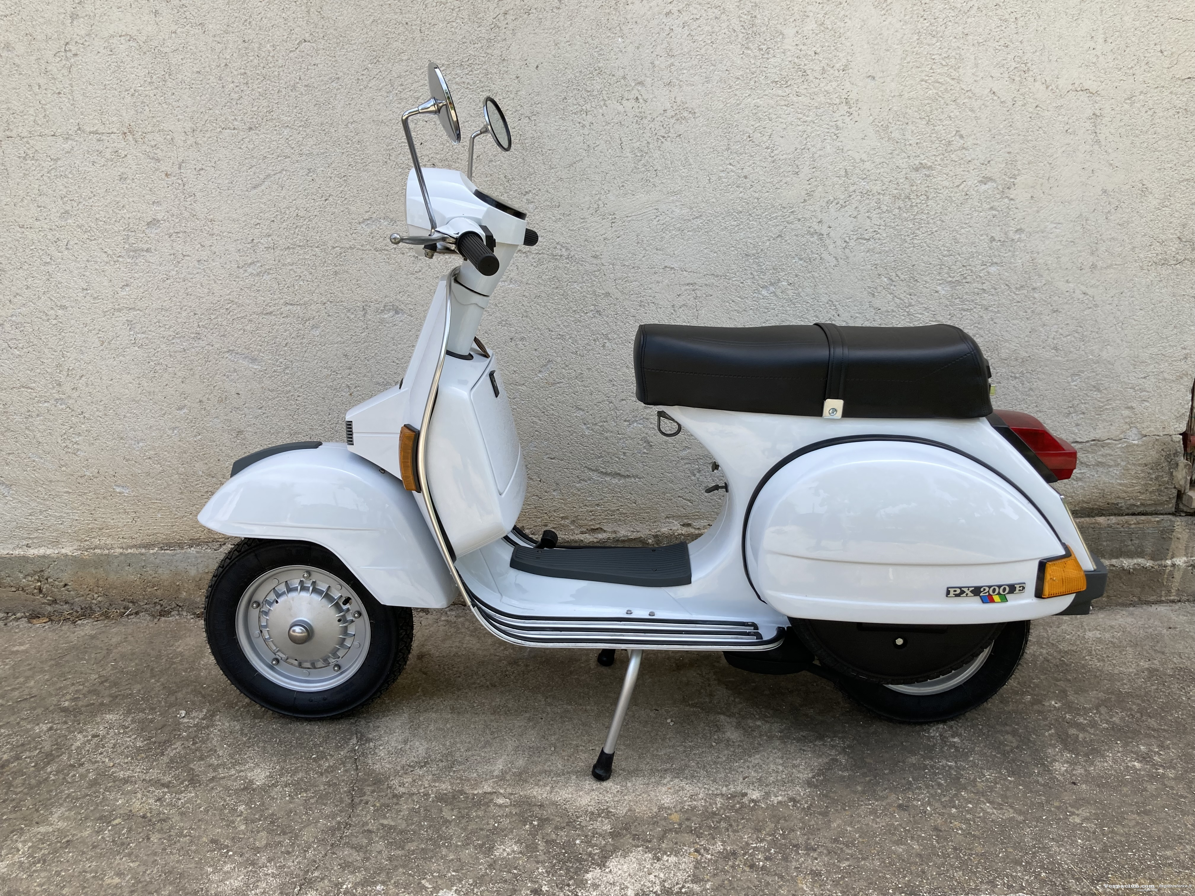 Foto lato sinistro
