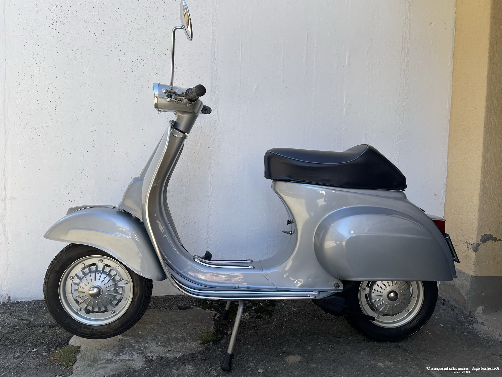 Foto lato sinistro