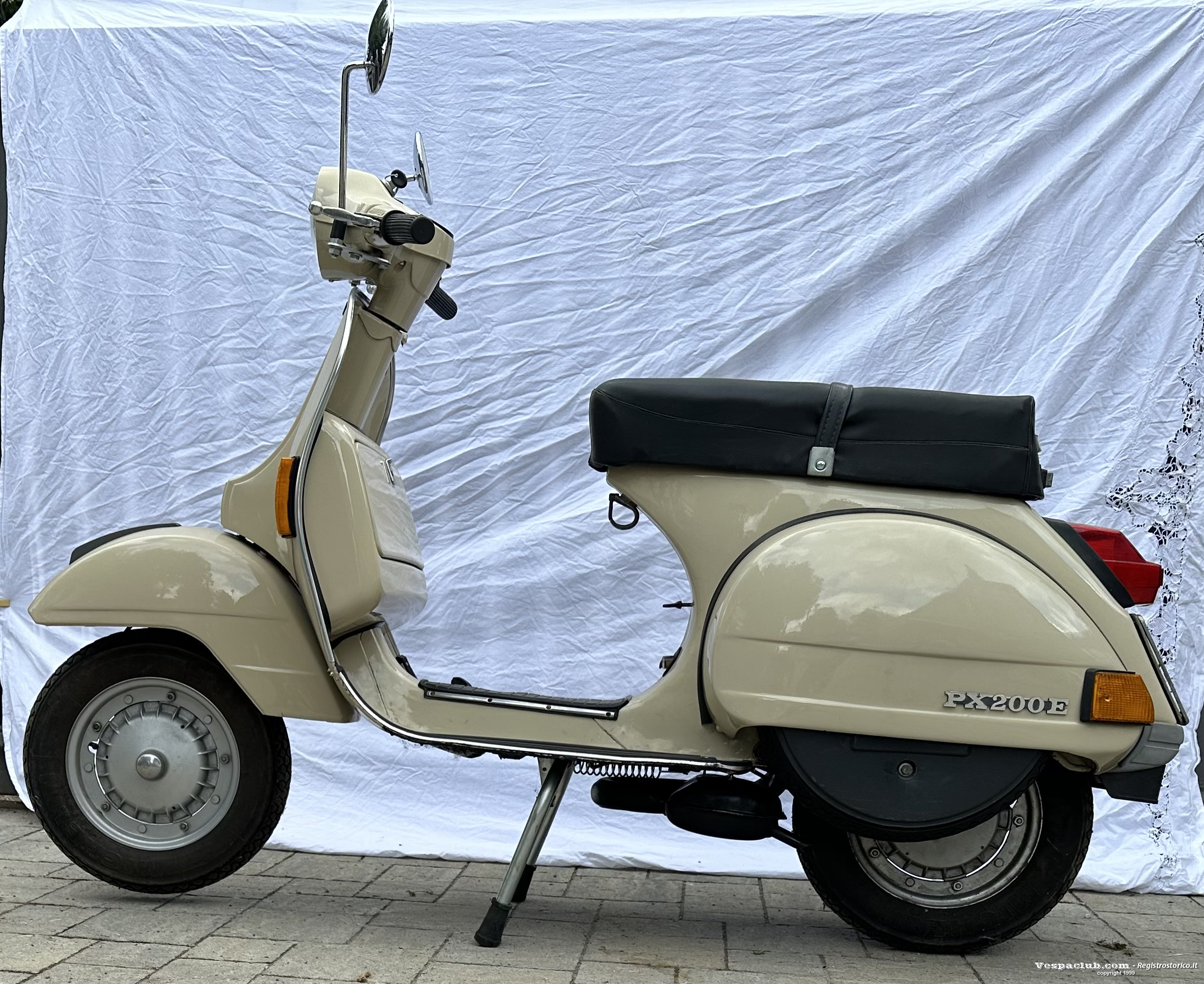 Foto lato sinistro