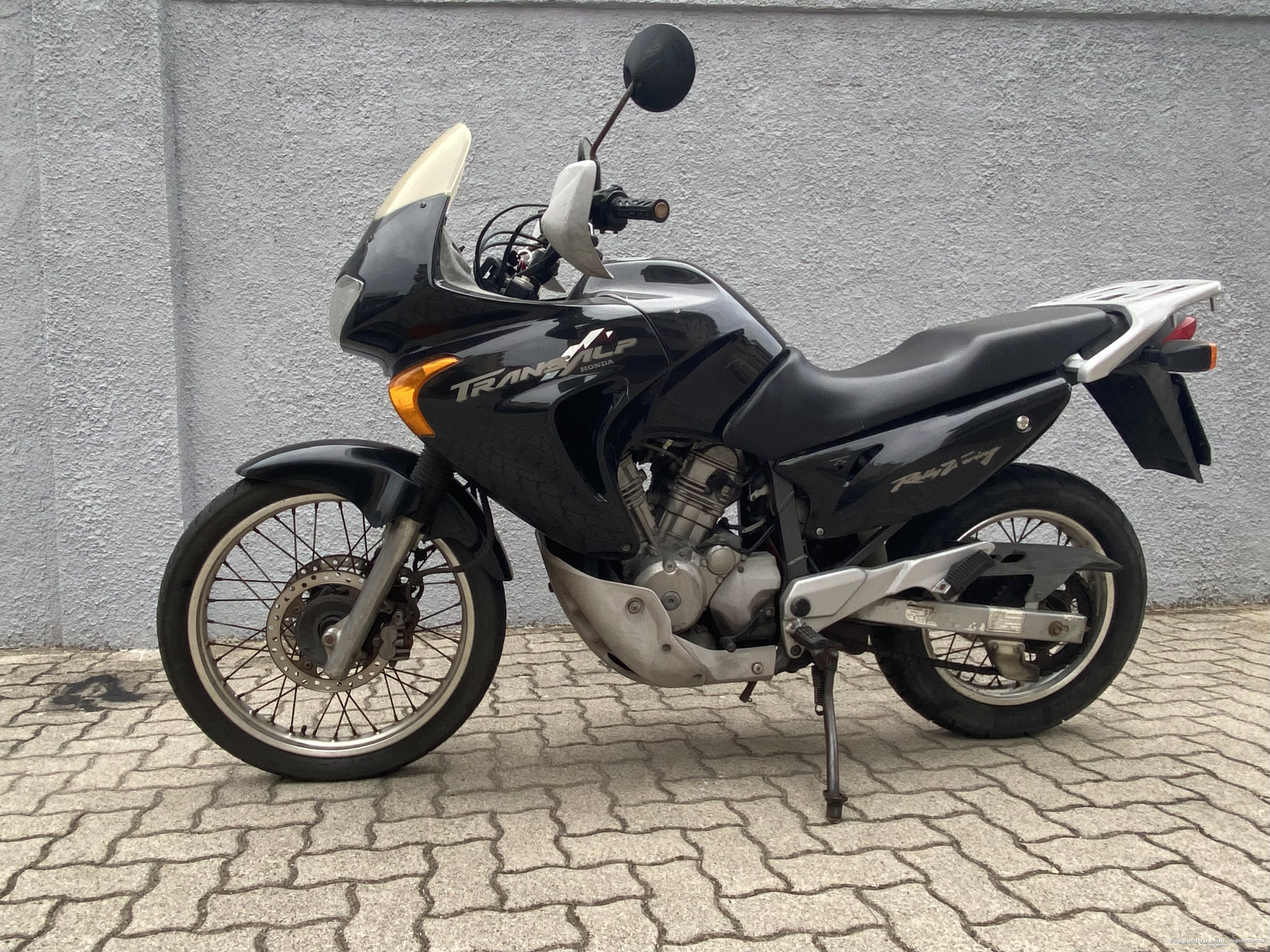 Foto lato sinistro