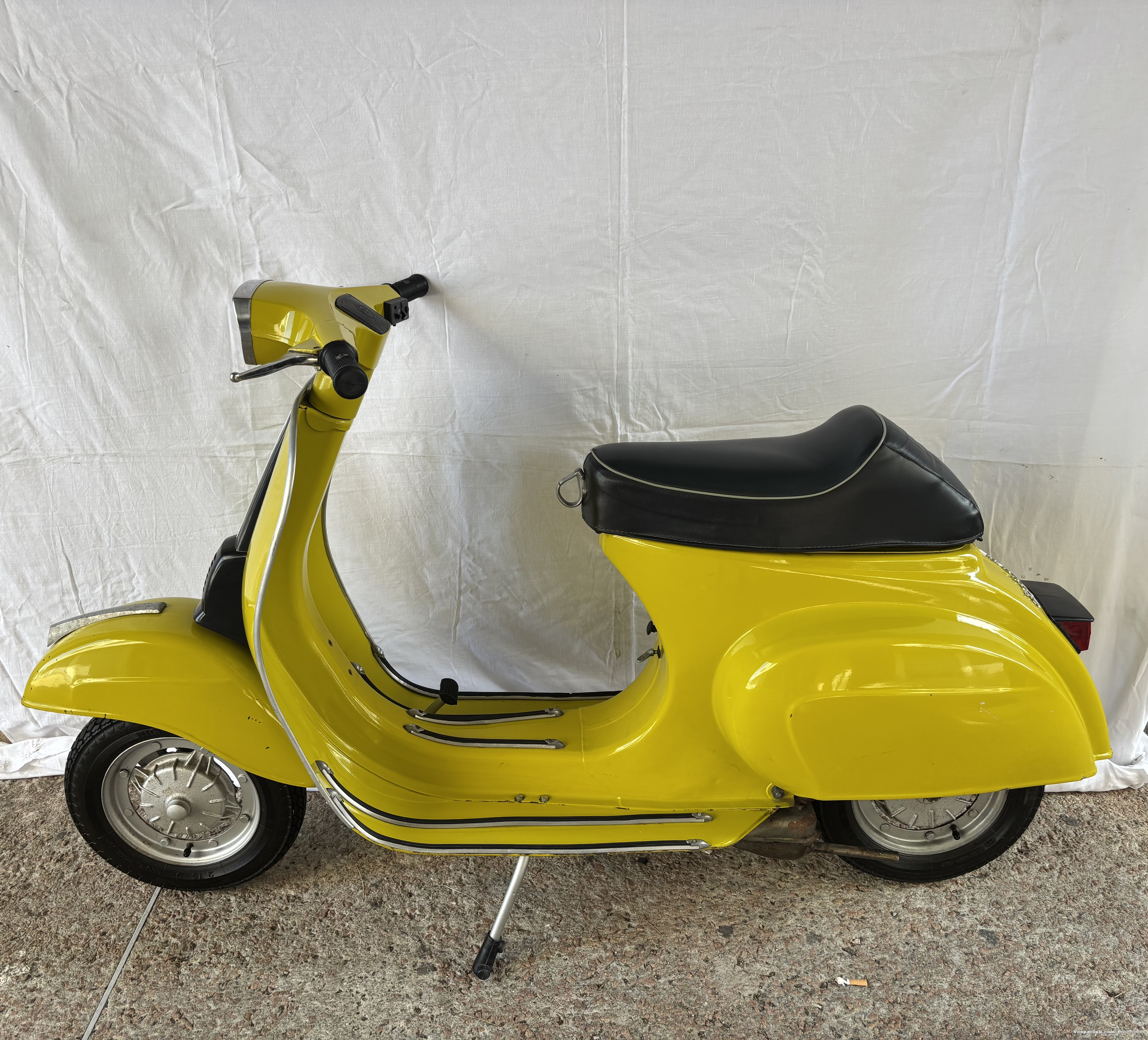 Vespa 50 special - lato sinistro
